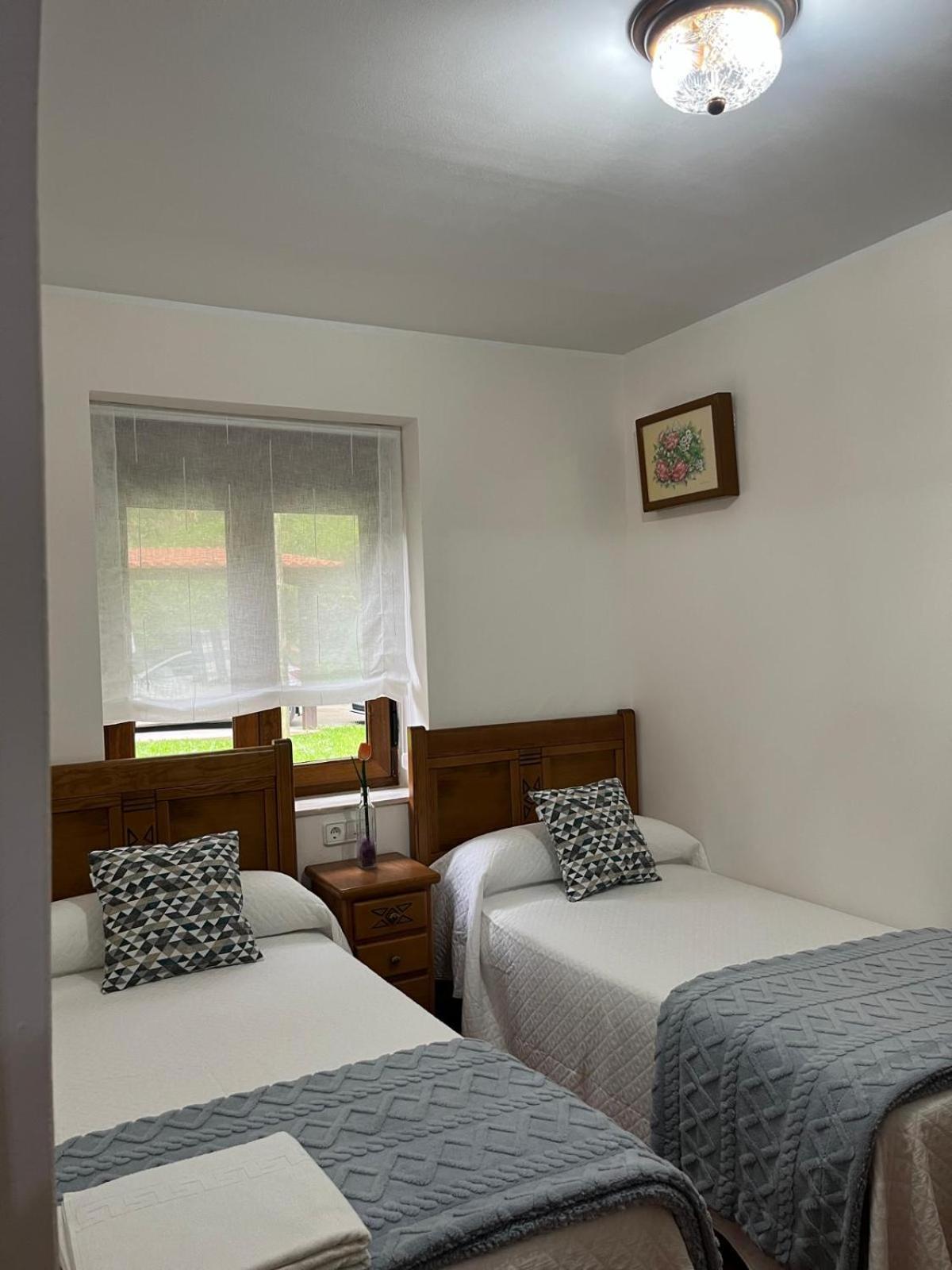Apartamentos Rurales Los Villares Colunga Bagian luar foto